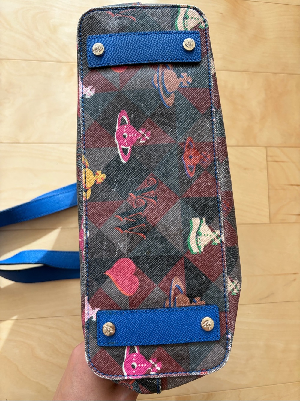 Vivienne Westwood Multicolor Orb Print Tote - Picture 5 of 7
